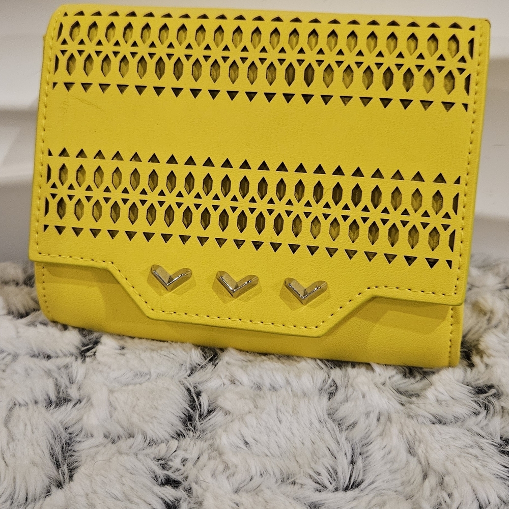 Stella And Dot Nolita Crossbody Bag Electric Yellow